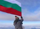 Дете с българския флаг